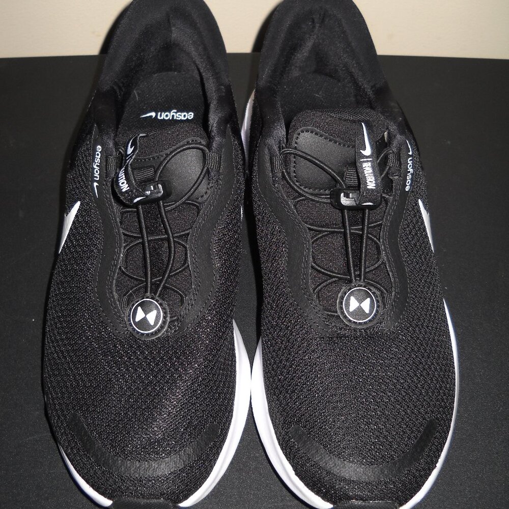 Nike Revolution 7 EasyOn Black White Women's - - Size 11